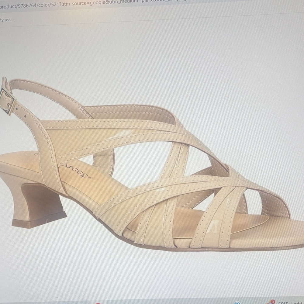 NWOB East Street Women’s Tristen Sandal. Size 9.5